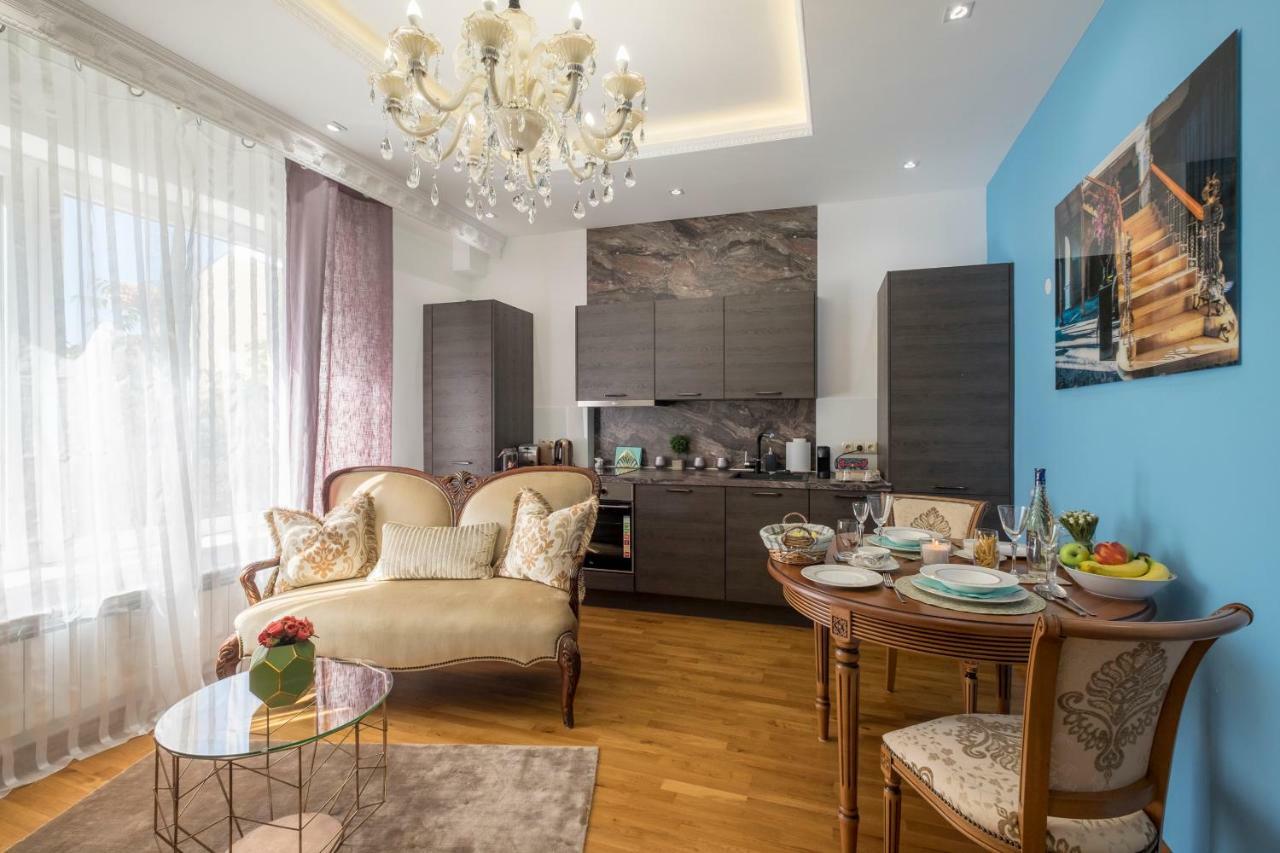 Parliament Sofia - Top Center Luxury Apartment Экстерьер фото