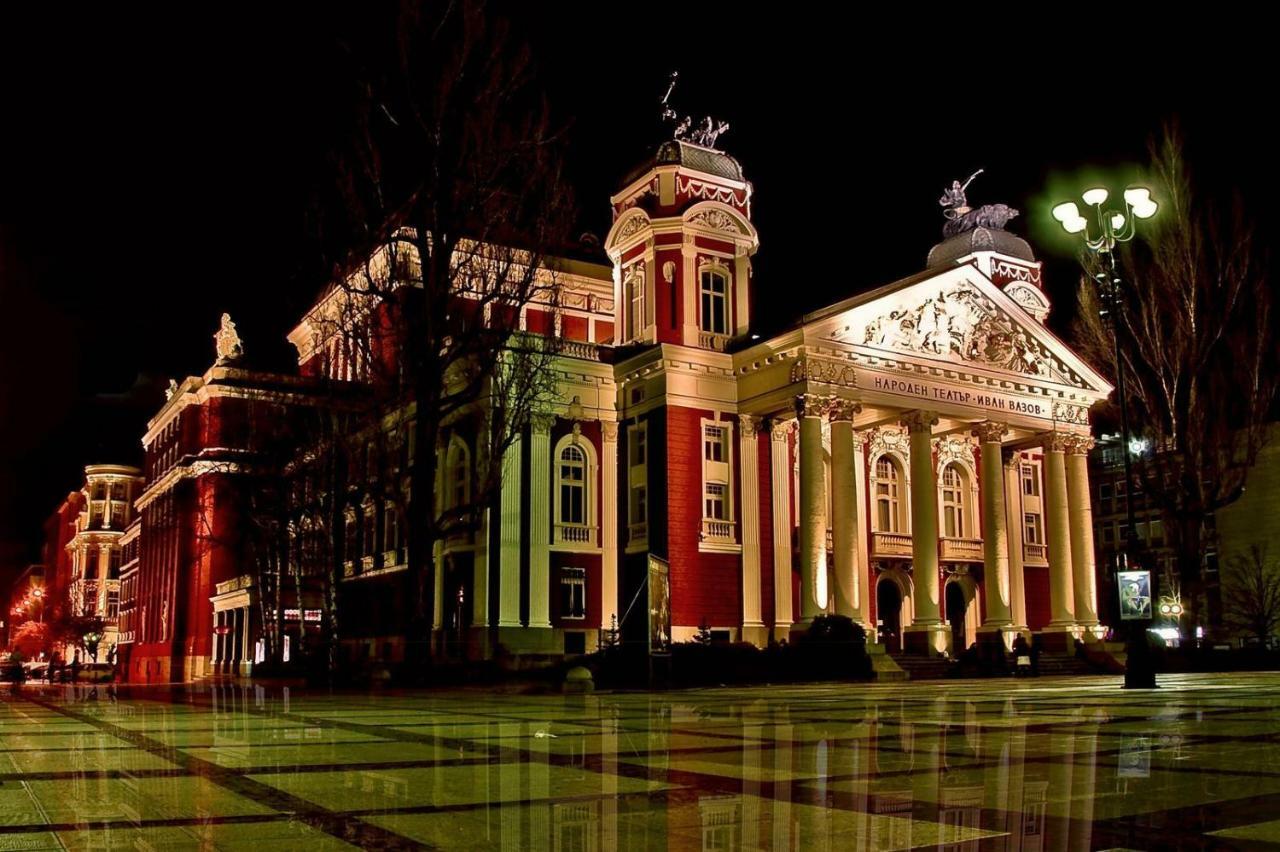 Parliament Sofia - Top Center Luxury Apartment Экстерьер фото