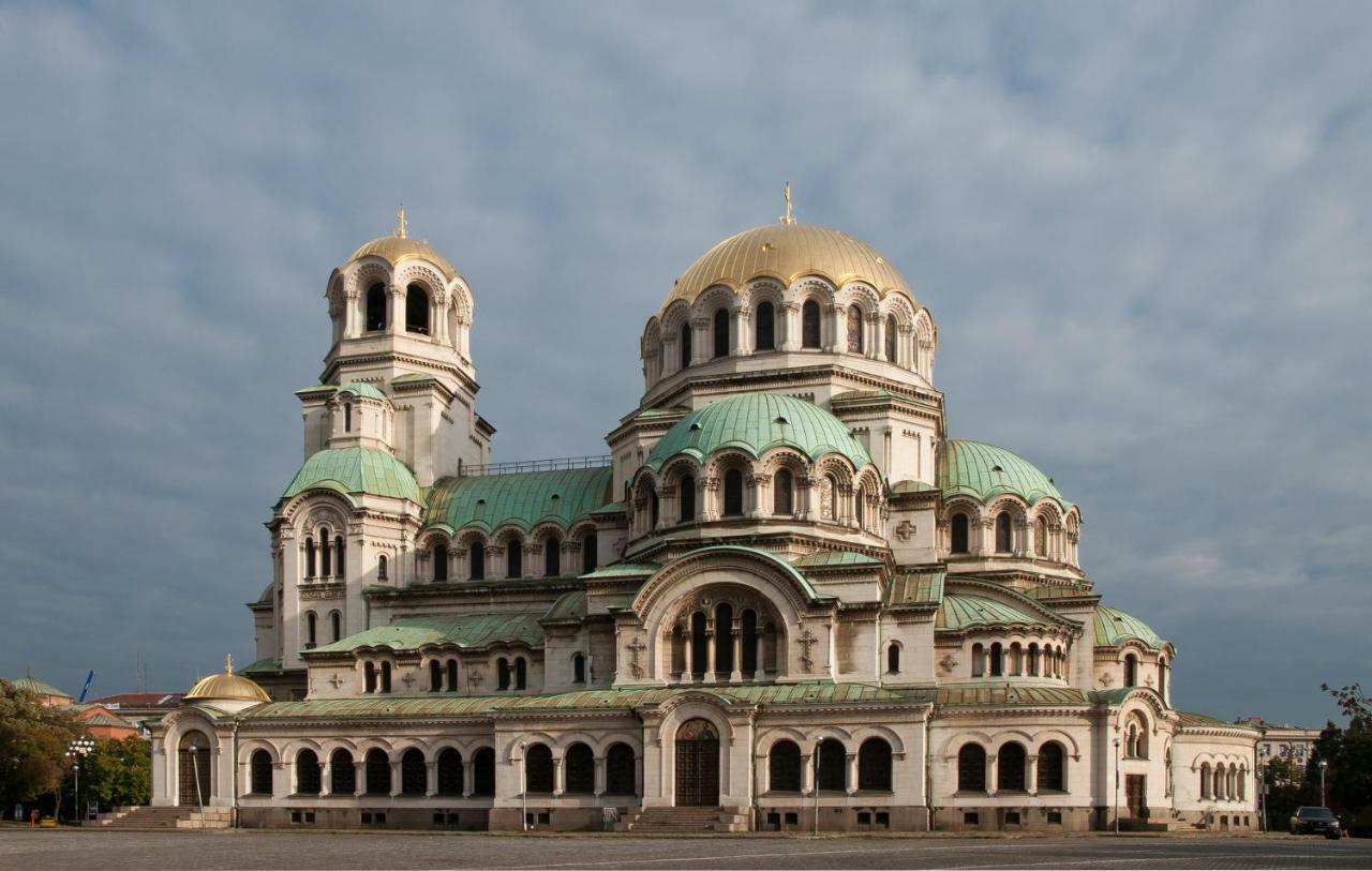 Parliament Sofia - Top Center Luxury Apartment Экстерьер фото